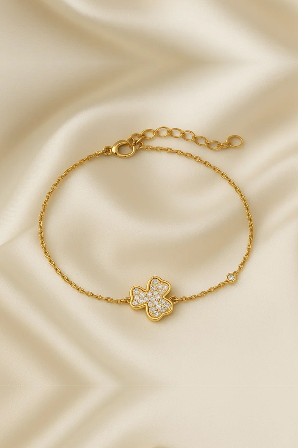 Zircon Glow Bracelet