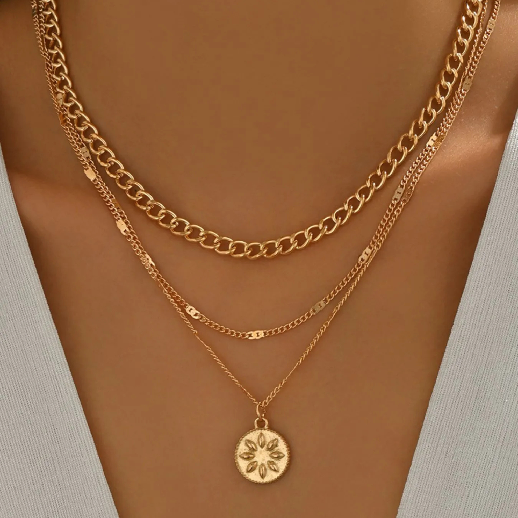 Chic Layered Medallion Necklace
