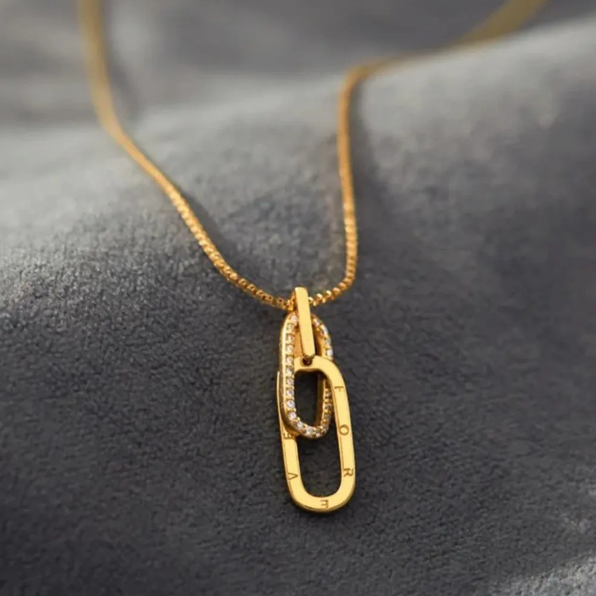 Interlocking Pendant Necklace